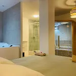 Emeraude Romance Avec Prive - 402 Apartment *
