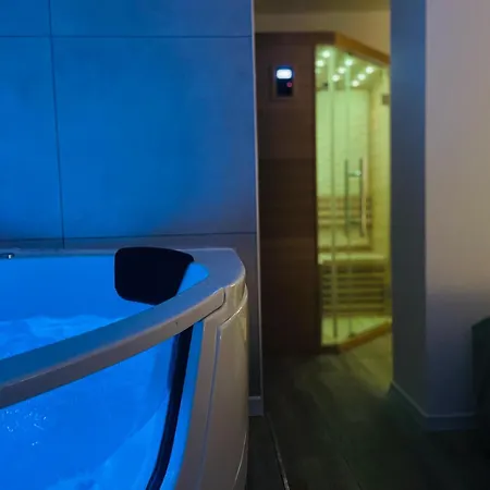 Emeraude Romance Avec Prive - 402