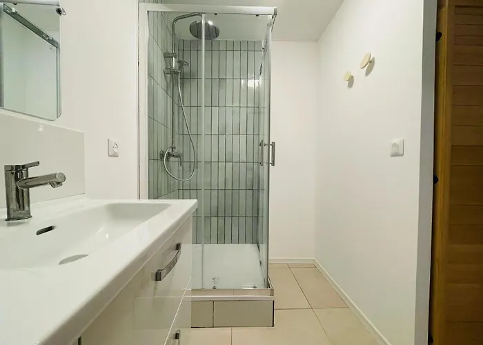 émeraude Romance Avec Privé - 402 Appartement