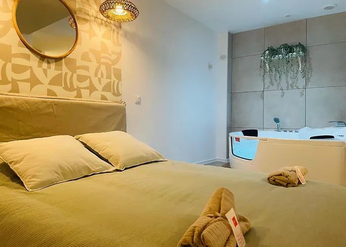 émeraude Romance Avec Privé - 402 Rouen