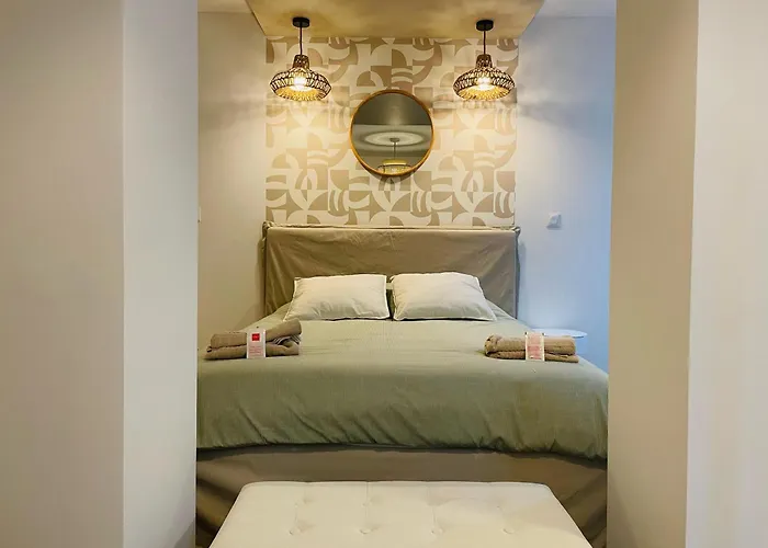 émeraude Romance Avec Privé - 402 Rouen